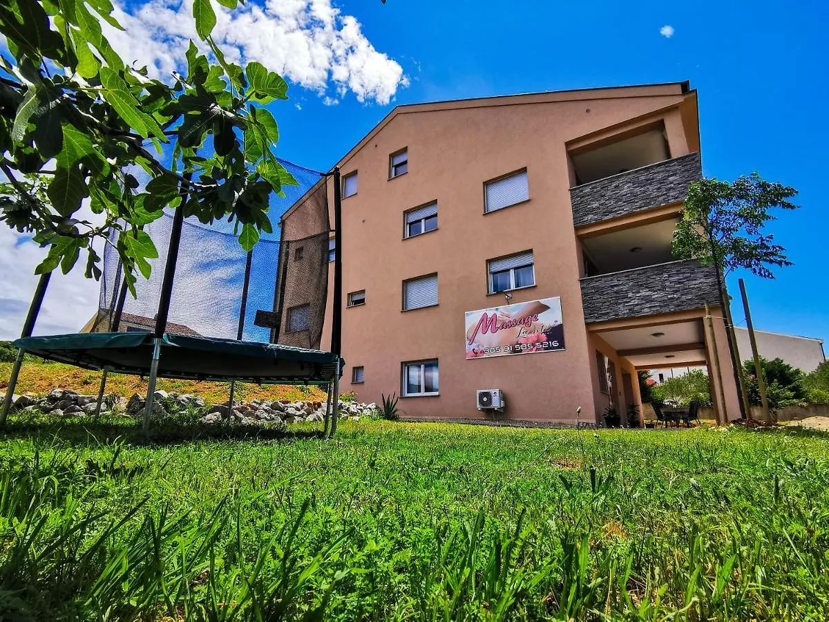 App La Vita E Bella - Marone Punat Croatia